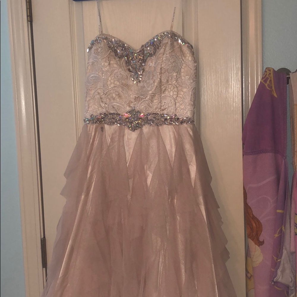 Strapless dress